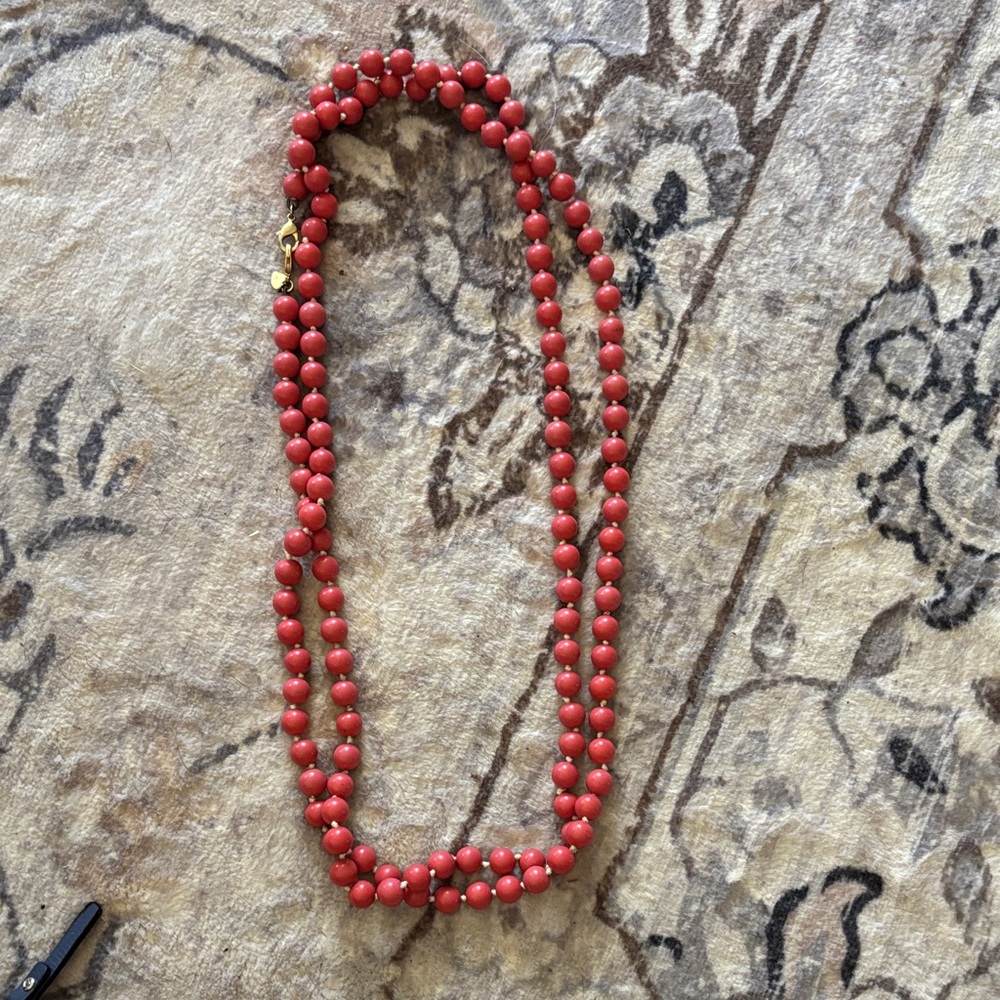 Elegant Red Beaded Necklace